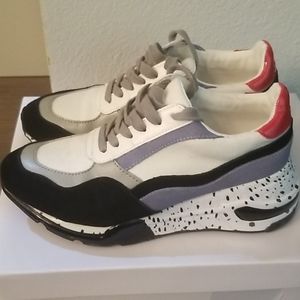 Steve Madden Blazer Sneaker